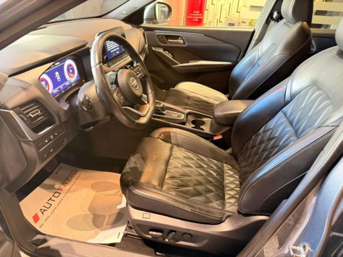 Nissan Qashqai 1.3 mhev Tekna 4wd 158cv xtronic (11)