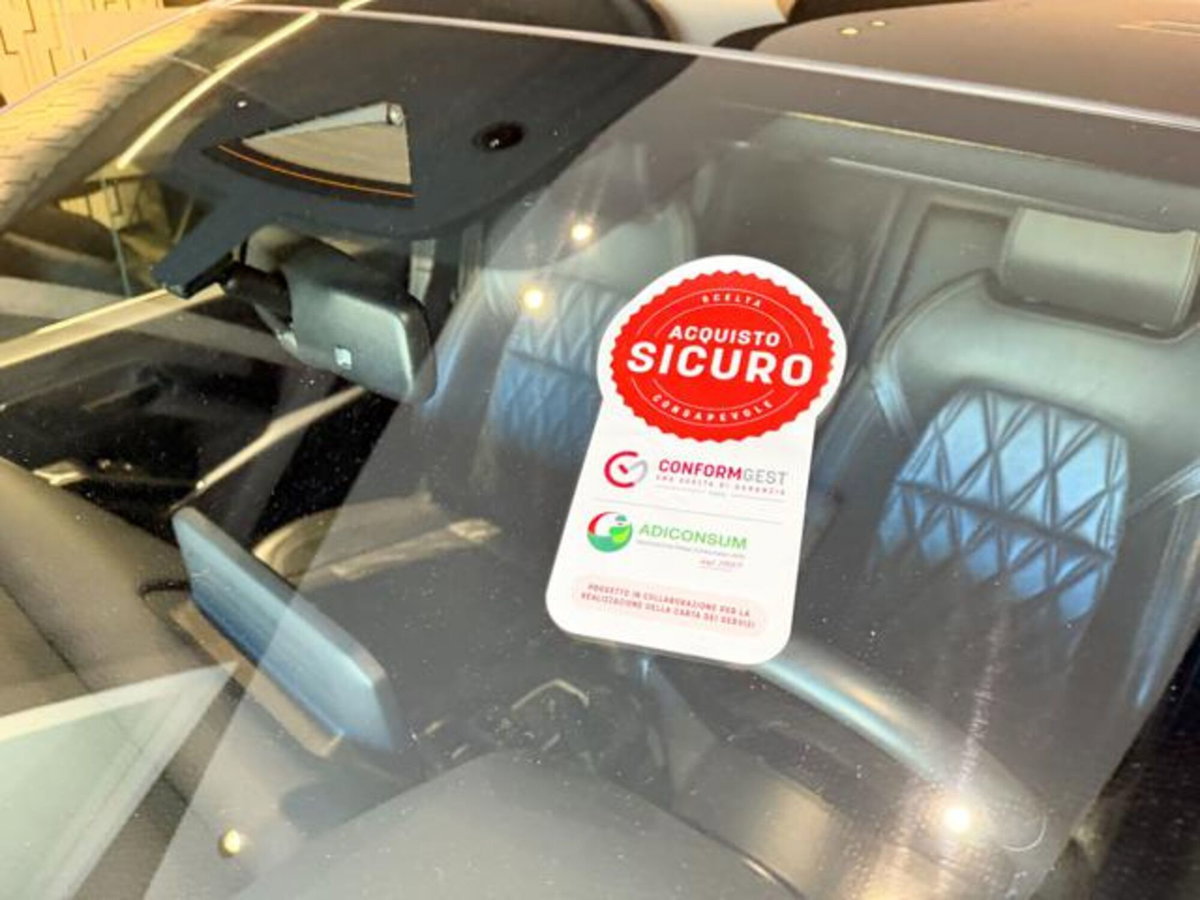 Nissan Qashqai 1.3 mhev Tekna 4wd 158cv xtronic (8)