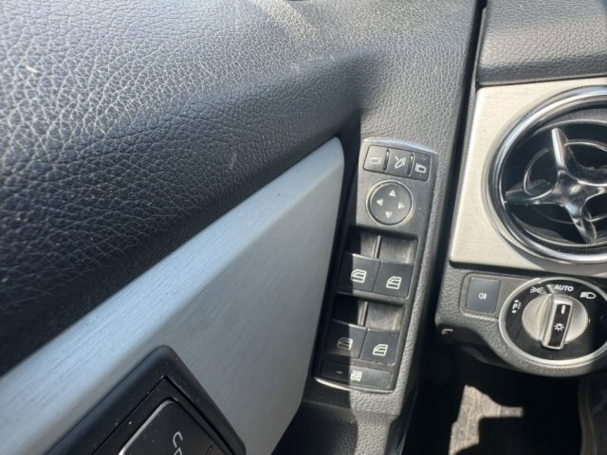 Mercedes-Benz GLK 220 CDI 4Matic Sport (13)