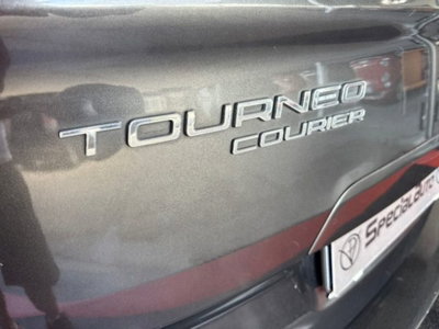 Ford Tourneo Courier 1.5 TDCI 75 CV Plus (16)
