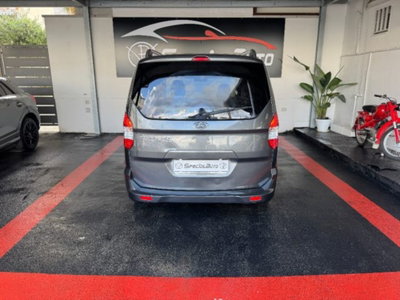 Ford Tourneo Courier 1.5 TDCI 75 CV Plus (6)