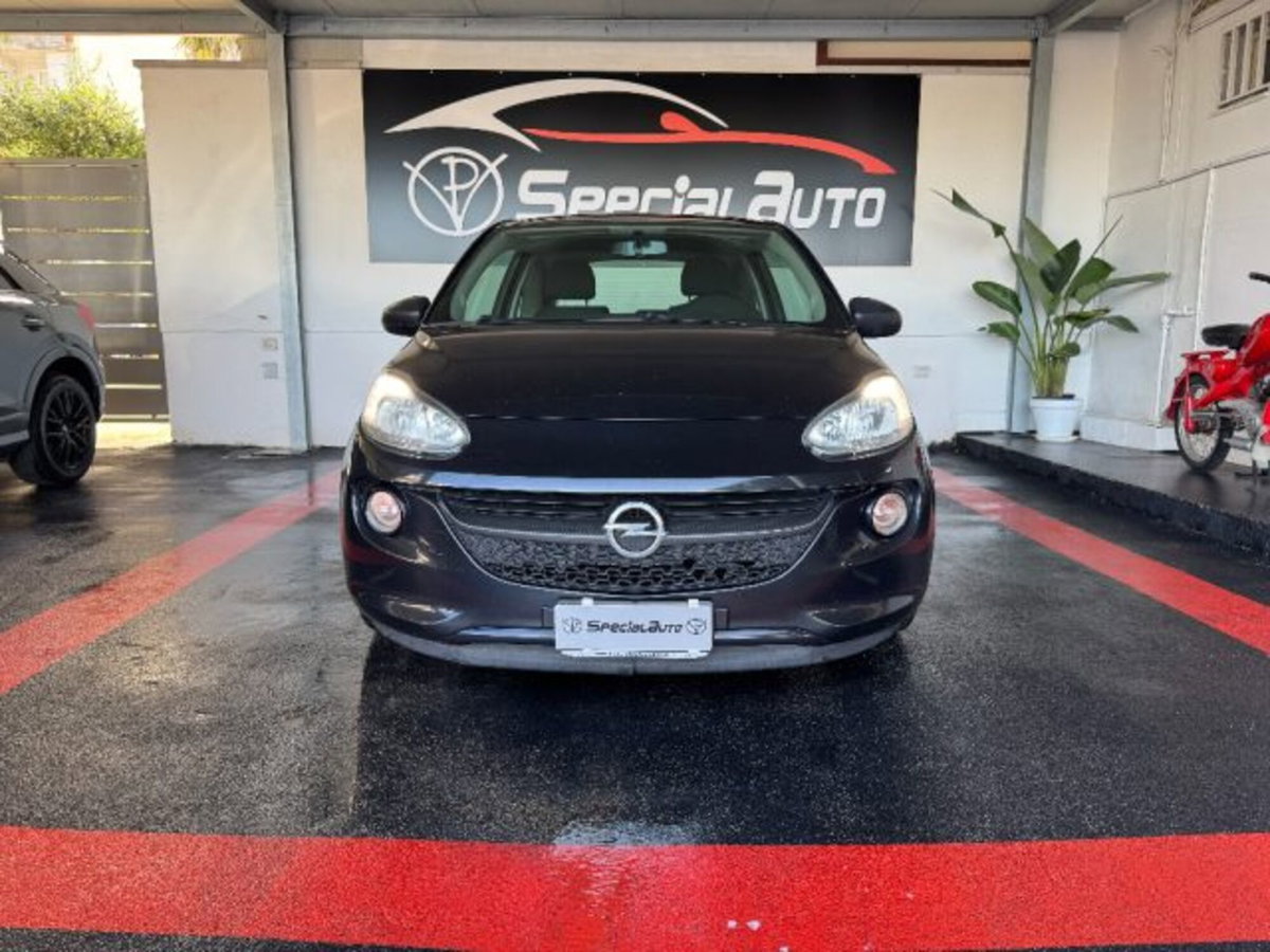 Opel Adam 1.2 70 CV VR/46 Limited Edition (13)