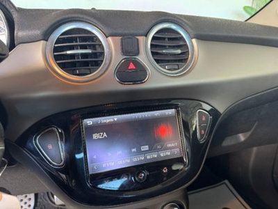 Opel Adam 1.2 70 CV VR/46 Limited Edition (18)