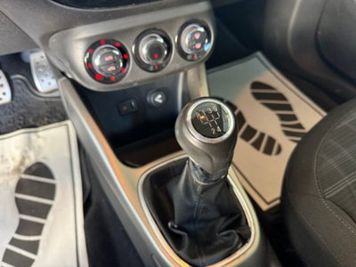 Opel Adam 1.2 70 CV VR/46 Limited Edition (19)