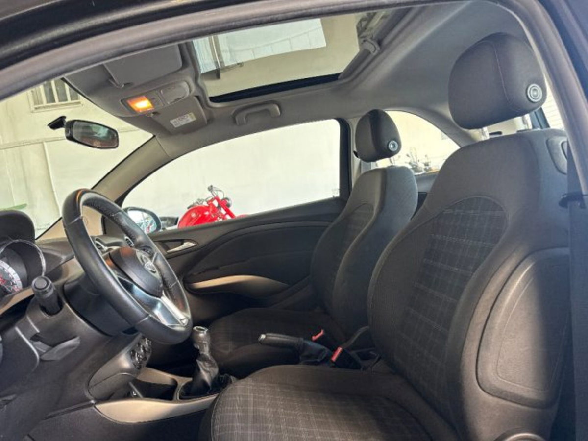 Opel Adam 1.2 70 CV VR/46 Limited Edition (20)