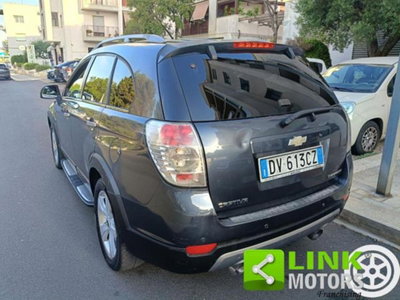 Chevrolet Captiva 2.0 VCDi LTX (14)