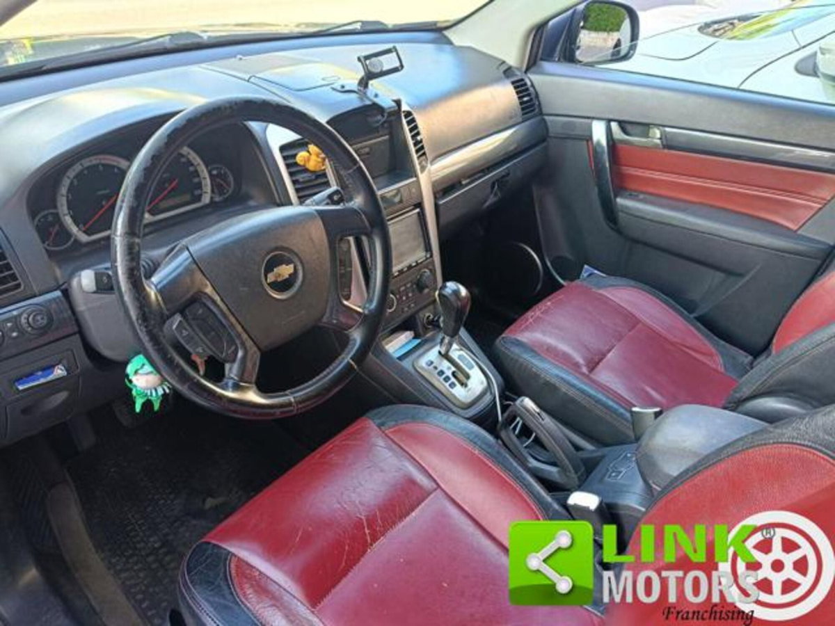 Chevrolet Captiva 2.0 VCDi LTX (5)