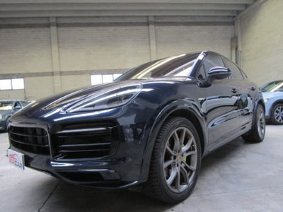 Porsche Cayenne Coupé 3.0 V6 E-Hybrid usata