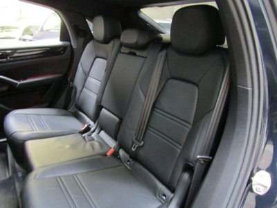 Porsche Cayenne Coupé 3.0 V6 E-Hybrid (12)