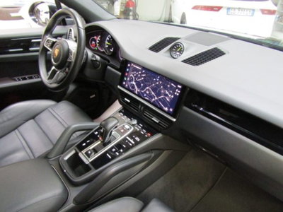 Porsche Cayenne Coupé 3.0 V6 E-Hybrid (16)