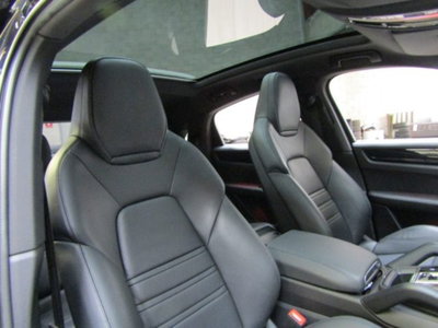 Porsche Cayenne Coupé 3.0 V6 E-Hybrid (19)