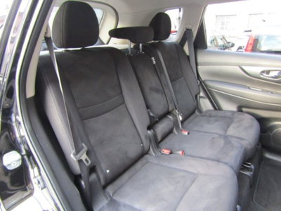 Nissan X-Trail 1.6 DIG-T 2WD Tekna (14)