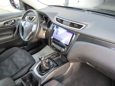 Nissan X-Trail 1.6 DIG-T 2WD Tekna (16)