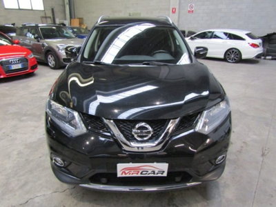Nissan X-Trail 1.6 DIG-T 2WD Tekna (2)