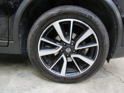 Nissan X-Trail 1.6 DIG-T 2WD Tekna (4)