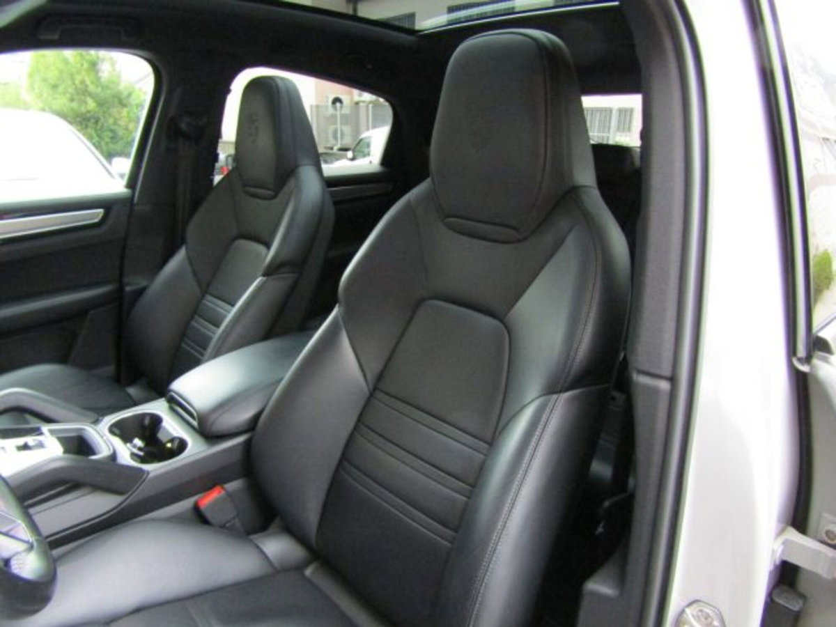 Porsche Cayenne Coupé 3.0 V6 (10)