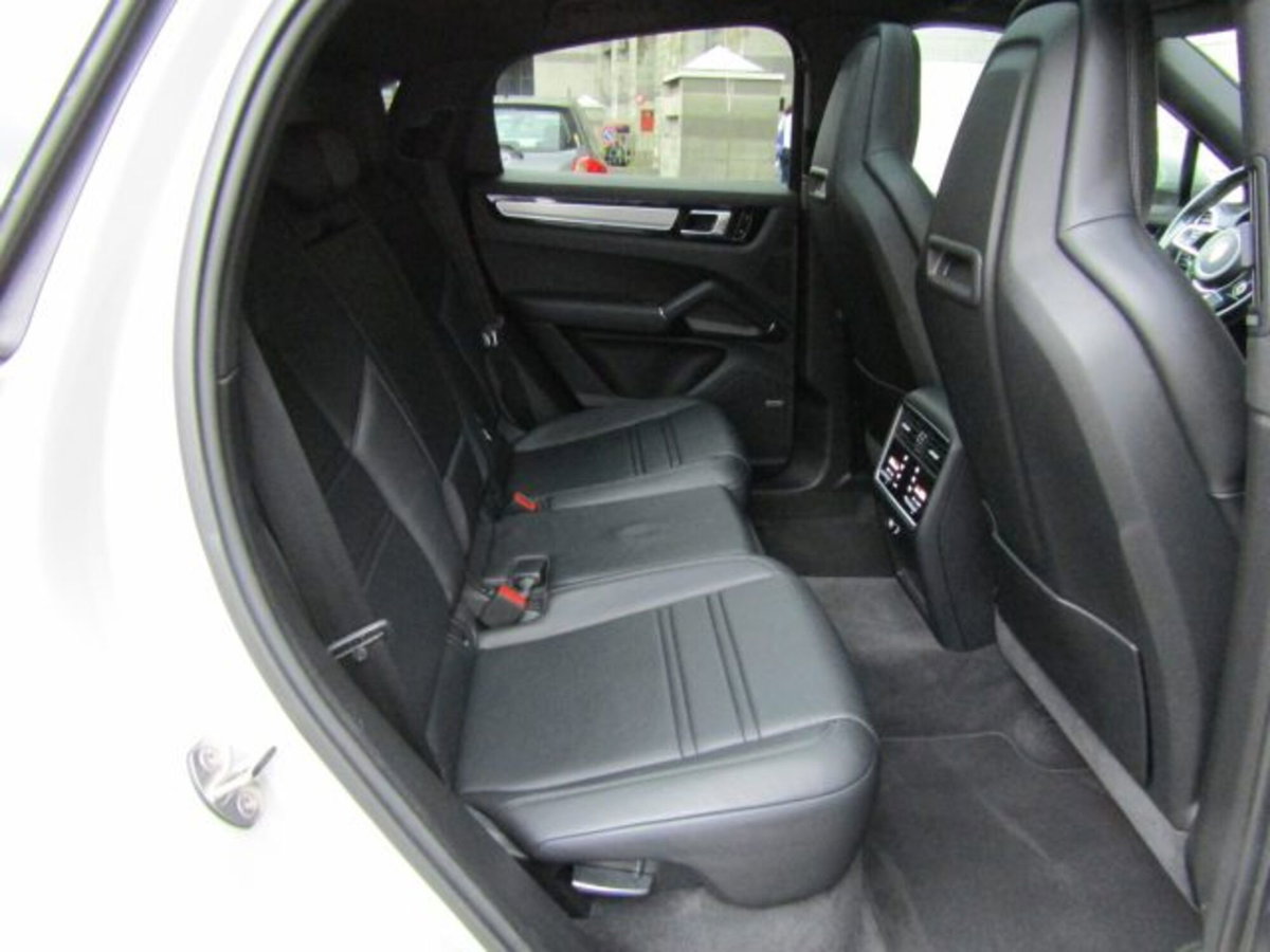 Porsche Cayenne Coupé 3.0 V6 (14)