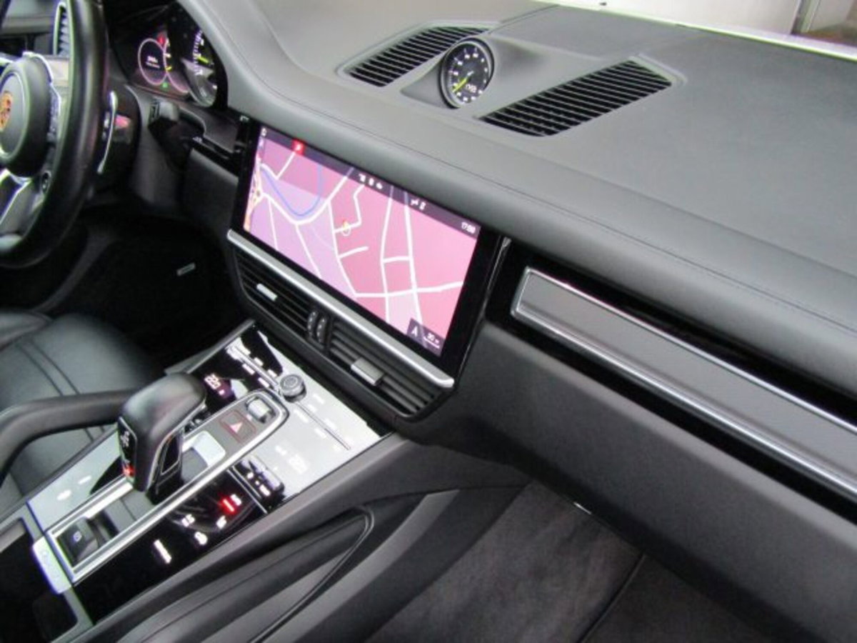 Porsche Cayenne Coupé 3.0 V6 (18)
