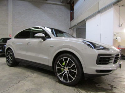 Porsche Cayenne Coupé 3.0 V6 E-Hybrid (3)