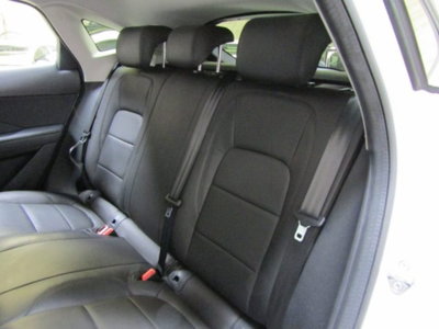 Jaguar E-Pace 2.0D 150 CV AWD aut. R-Dynamic (12)