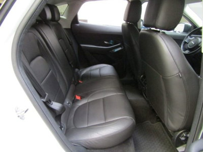 Jaguar E-Pace 2.0D 150 CV AWD aut. R-Dynamic (13)