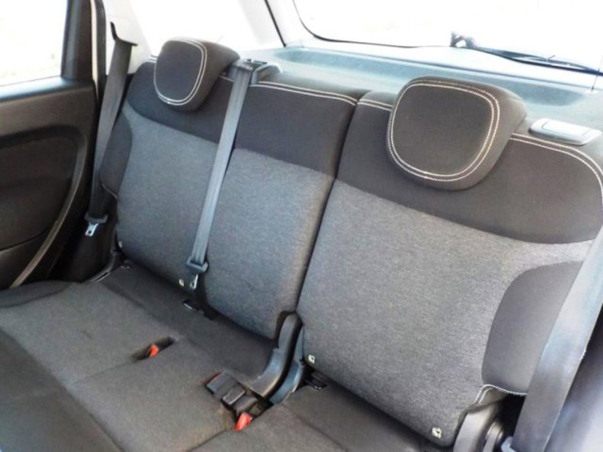 Fiat 500L 1.4 95 CV Pop Star (19)
