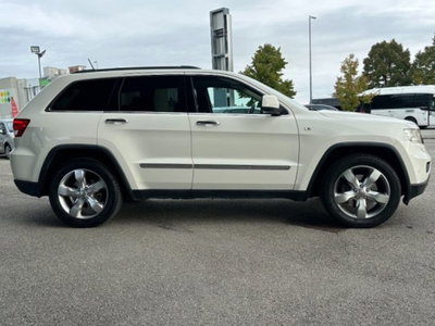Jeep Grand Cherokee 3.0 CRD 241 CV Overland (7)