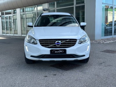 Volvo XC60 D4 AWD Geartronic Kinetic (4)