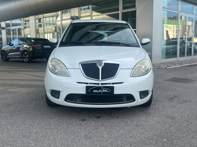 Lancia Ypsilon 1.2 Argento (4)
