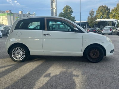 Lancia Ypsilon 1.2 Argento (7)