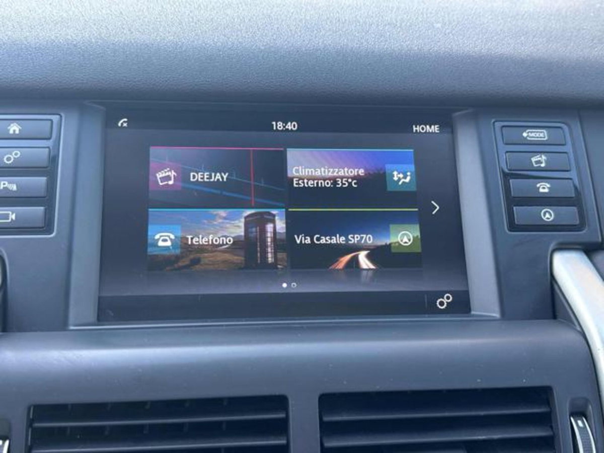 Land Rover Discovery Sport 2.2 SD4 HSE (9)