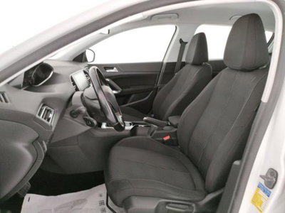 Peugeot 308 BlueHDi 120 S&S EAT6 Allure (5)