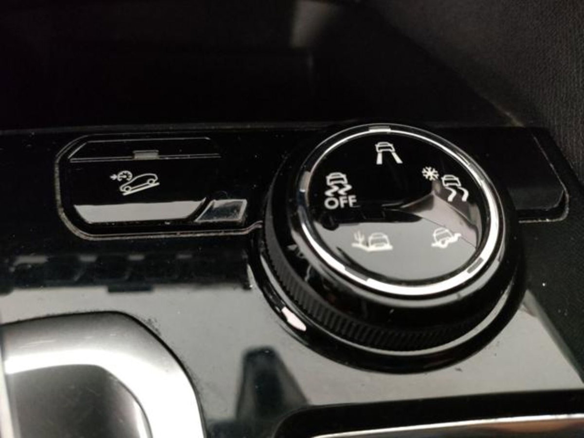 Peugeot 5008 BlueHDi 130 S&S EAT8 Allure (14)