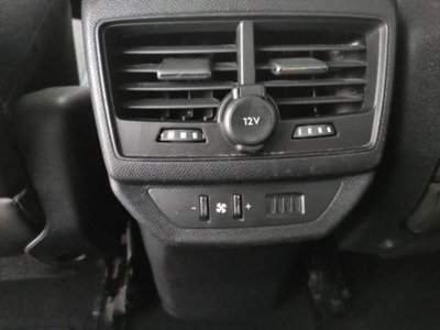 Peugeot 5008 BlueHDi 130 S&S EAT8 Allure (19)