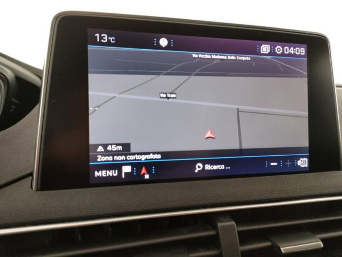 Peugeot 5008 BlueHDi 130 S&S EAT8 Allure (9)