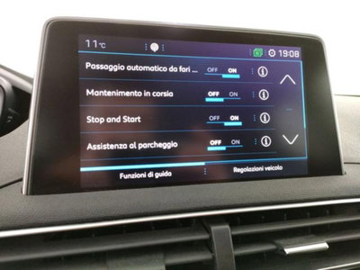 Peugeot 5008 BlueHDi 150 S&S Allure (14)
