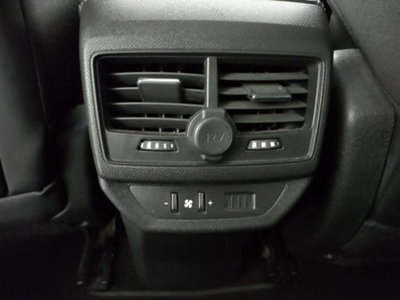 Peugeot 5008 BlueHDi 150 S&S Allure (16)