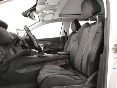 Peugeot 5008 BlueHDi 150 S&S Allure (5)