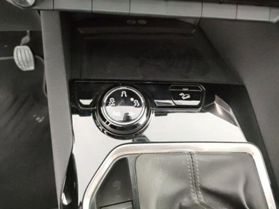 Peugeot 5008 BlueHDi 150 S&S Allure (9)