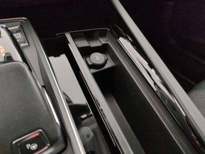 Peugeot 508 SW BlueHDi 130 Stop&Start EAT8 Allure Pack (12)