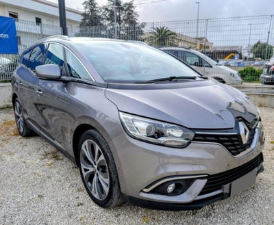 Renault Grand Scénic 1.5 dci energy Intens 110cv edc my18 (2)