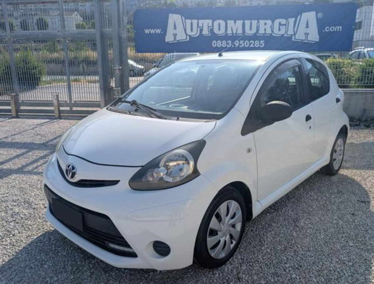 Toyota Aygo 1.0 12V VVT-i 5 porte Active Connect