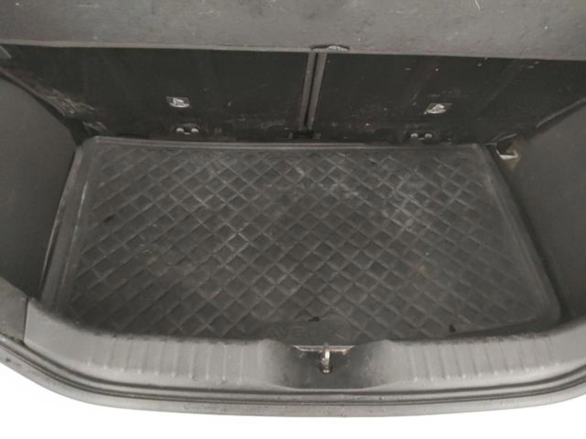 Toyota Aygo X 1.0 VVT-i 72 CV 5 porte Limited Air (14)