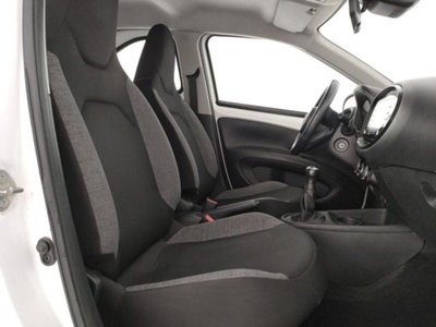 Toyota Aygo X 1.0 VVT-i 72 CV 5 porte Limited Air (7)
