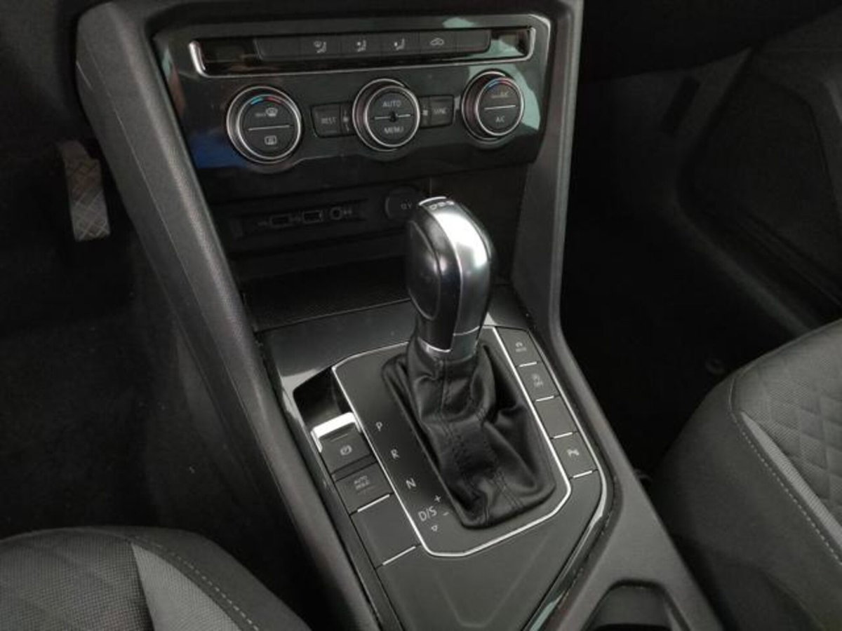 Volkswagen Tiguan Allspace 2.0 TDI SCR DSG 4MOTION R-Line (16)