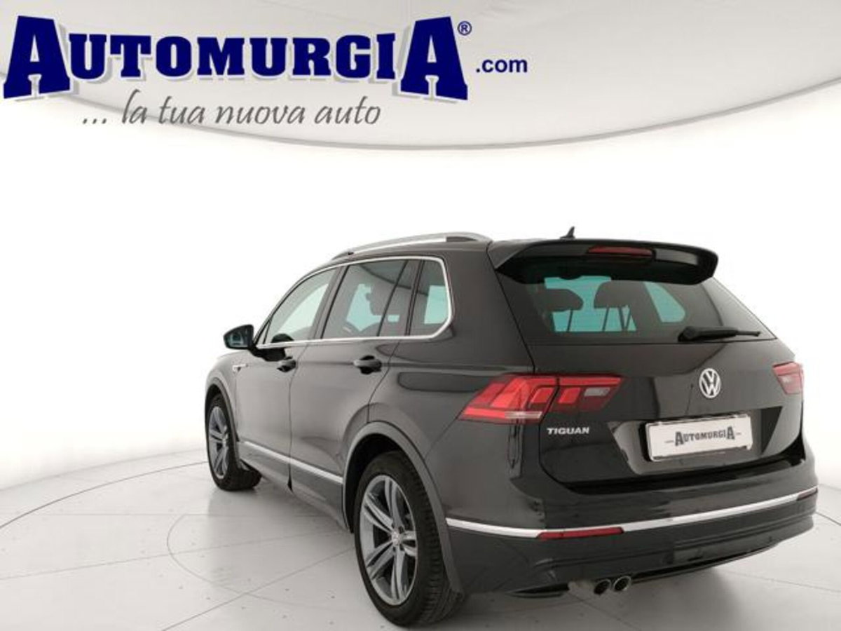 Volkswagen Tiguan Allspace 2.0 TDI SCR DSG 4MOTION R-Line (3)