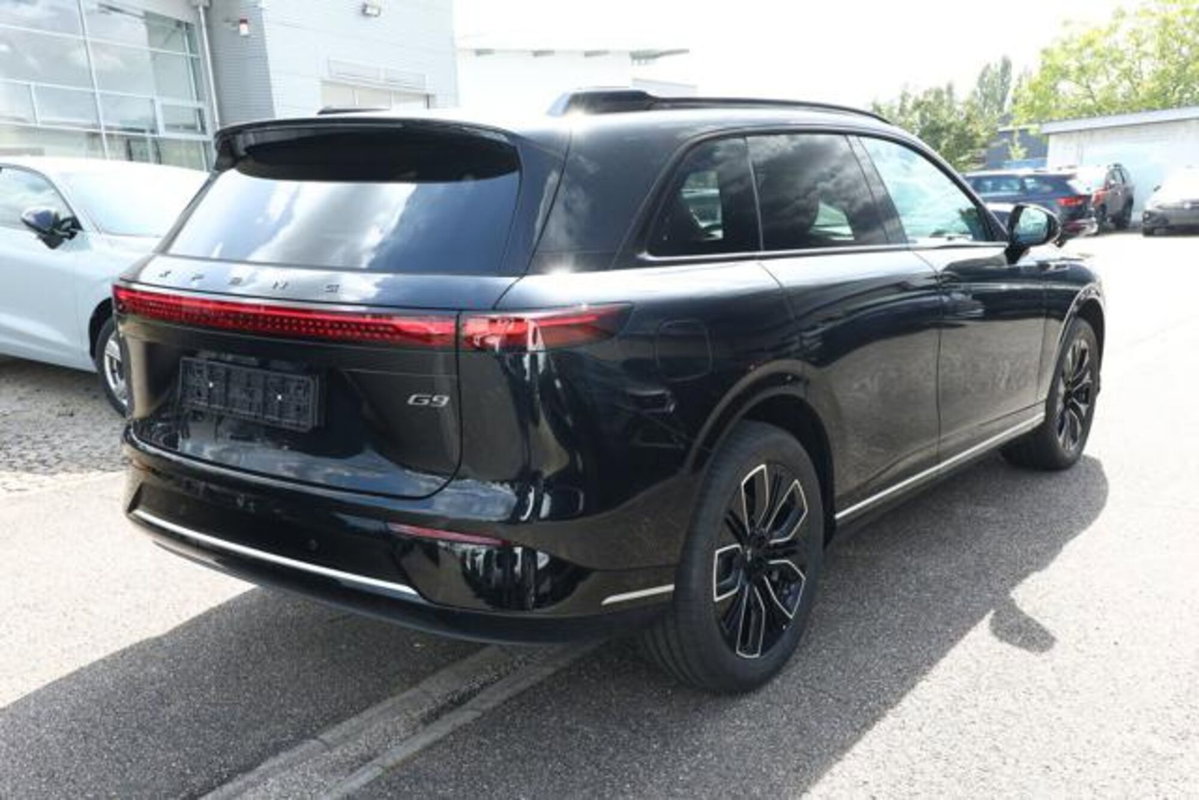 XPeng G9 G9 94,6 kWh Long Range rwd (2)
