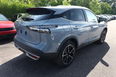 Nissan Qashqai 1.3 mhev Tekna 4wd 158cv xtronic (2)