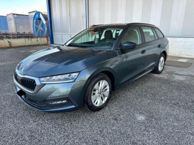 Skoda Octavia Station Wagon 2.0 TDI EVO SCR DSG Wagon Executive (2)