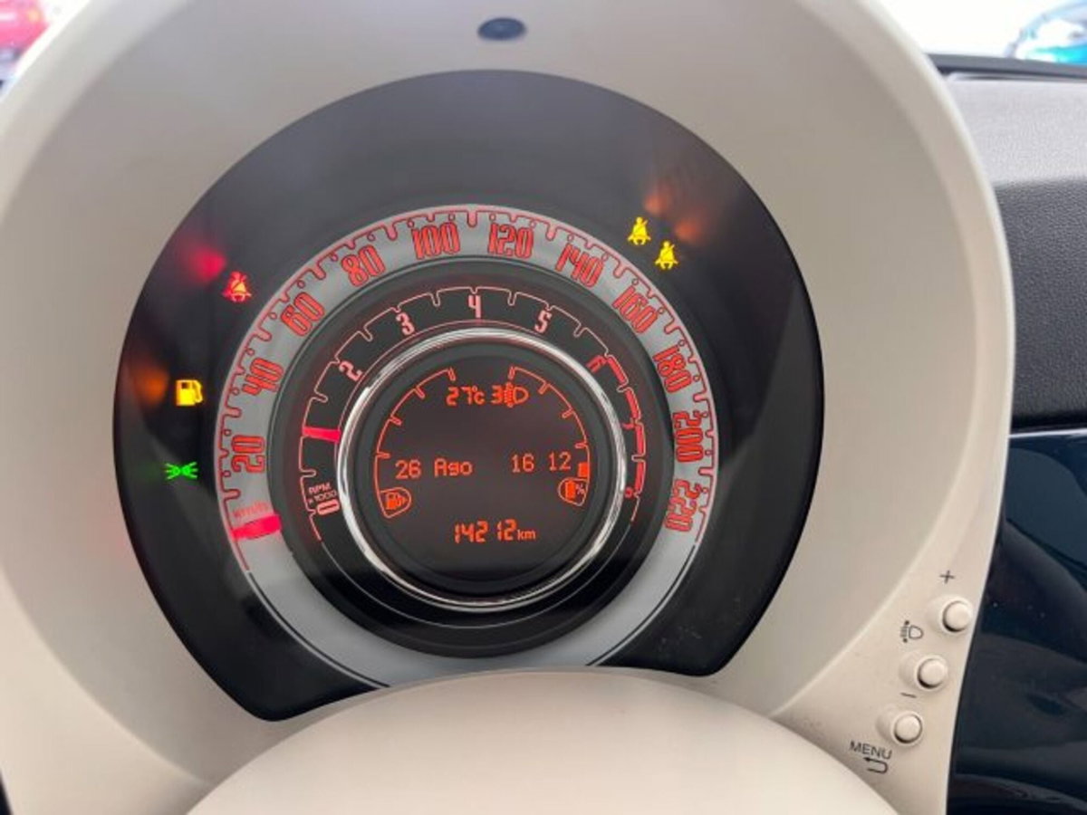 Fiat 500 1.0 Hybrid Dolcevita (9)